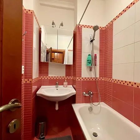Apartmán Tabakova, Centre With Flexible Checkin Bratislava